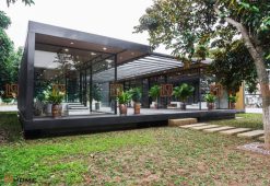 Showroom thời trang - khu trưng bày sản phẩm mẫu