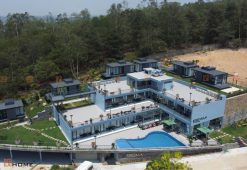 Khu nghỉ dưỡng sử dụng nhà lắp ghép